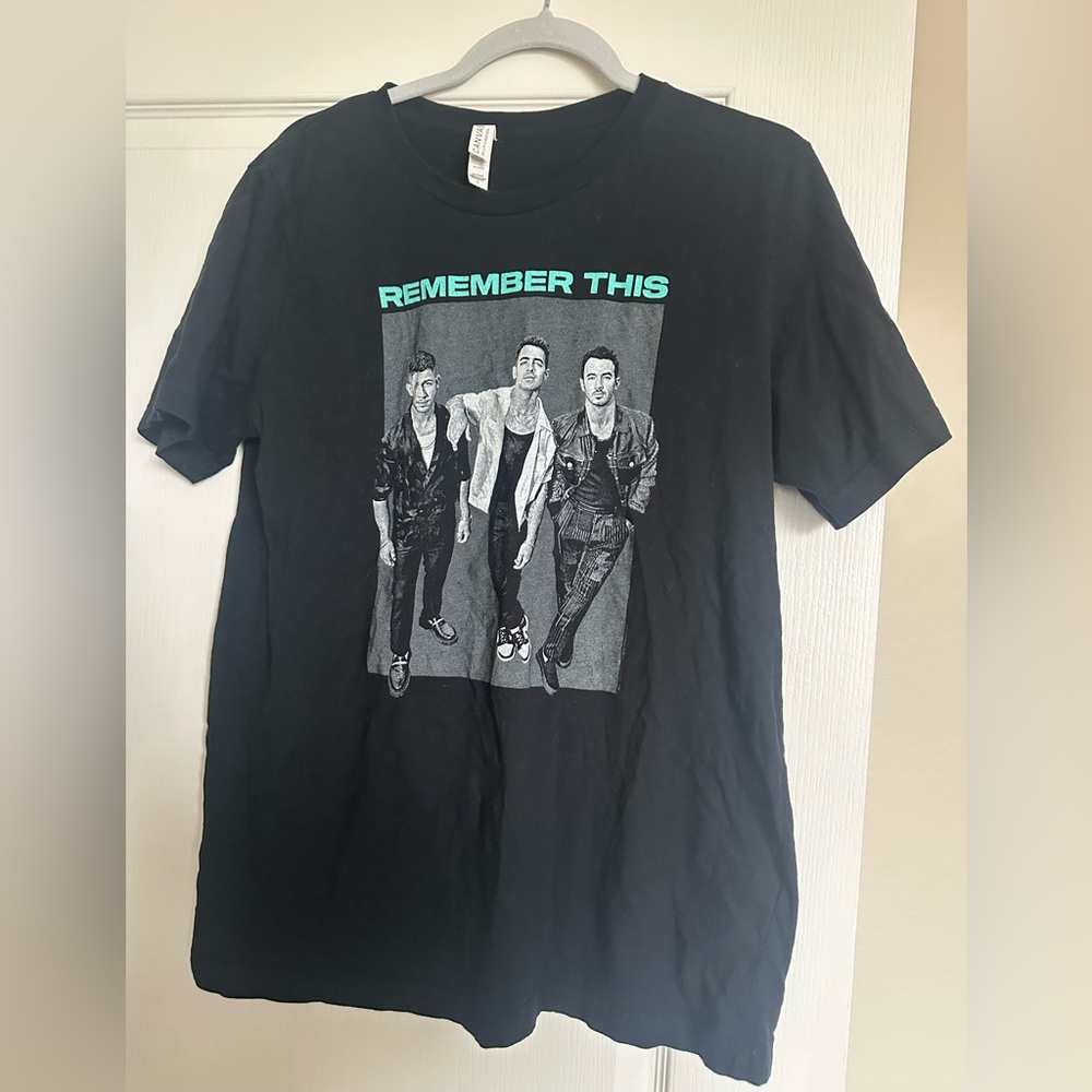 Jonas brothers tshirt